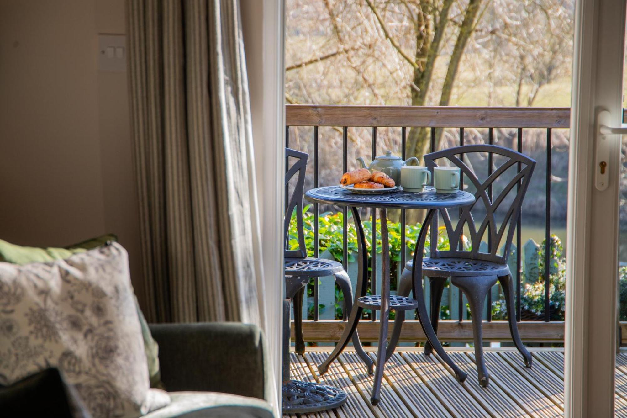 Rivers Edge Ironbridge Buitenkant foto